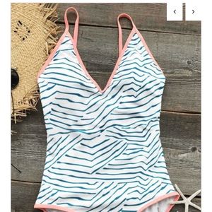 NWOT One piece swimsuit backless